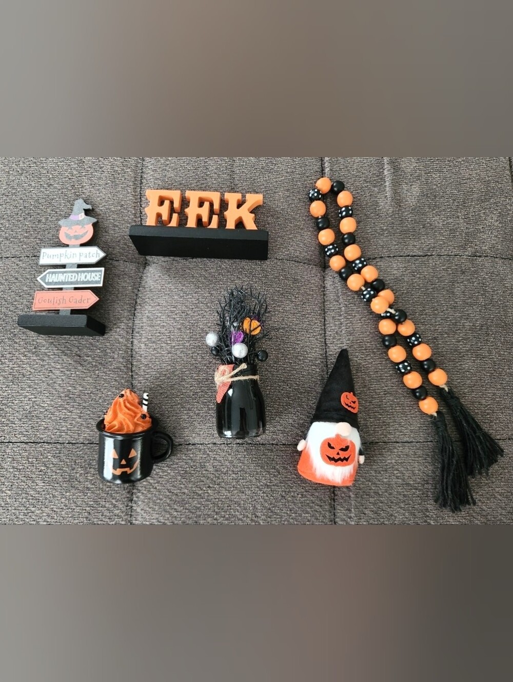 Halloween Orange & Black Mini Home Decorations